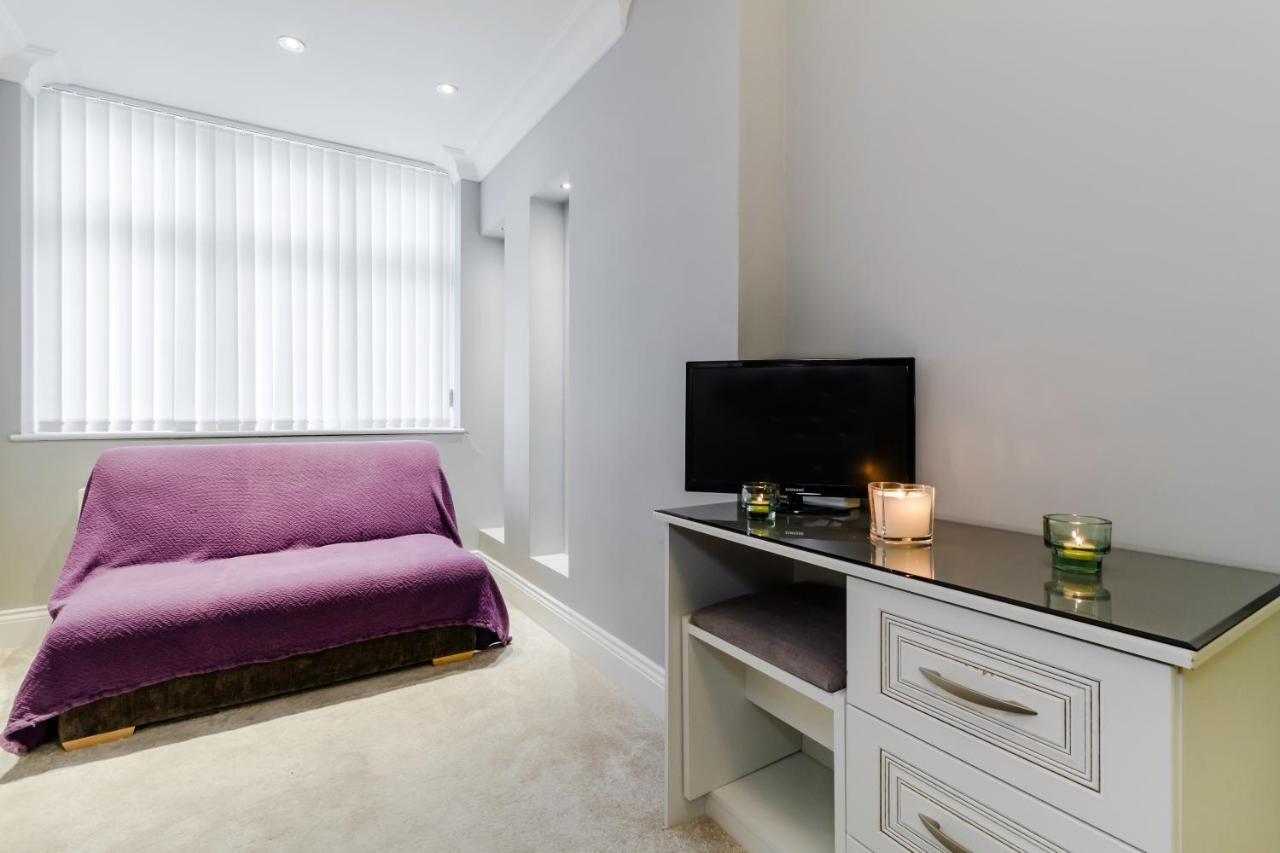 Hotel Brooklyn House à Barnet Extérieur photo
