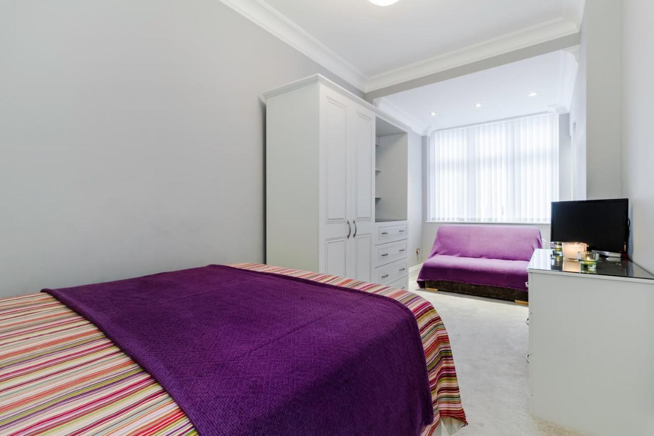 Hotel Brooklyn House à Barnet Extérieur photo